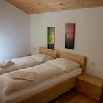 Rindis Platzl Apartmenthaus シュラートミンク